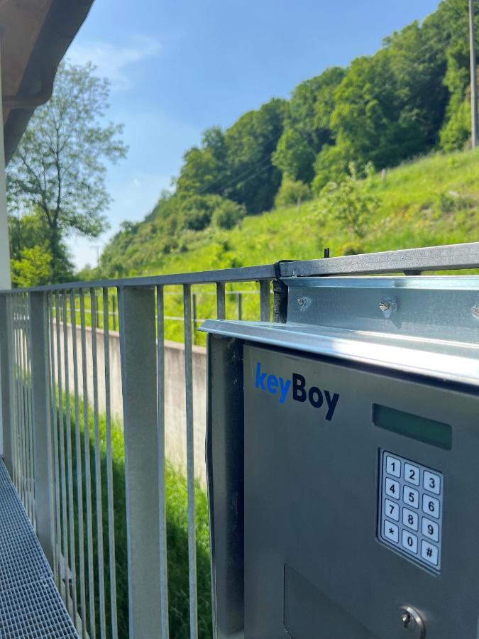 Sunhill Appartments, Klimatisiert Winhoring Exteriör bild